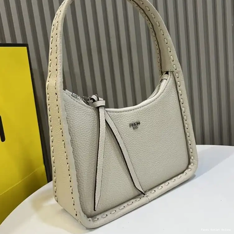 Leather Fendi Romano Cuoio In Beige Fendessence Bag Mini 0509